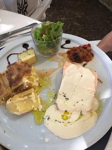 Saumon à la crème de basilic